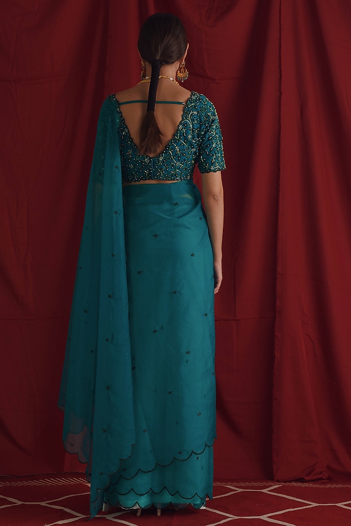 Bottle Organza Green Hand Embroidered Wedding Saree Set by Shloka Sudhakar at Pernia's Pop Up Shop