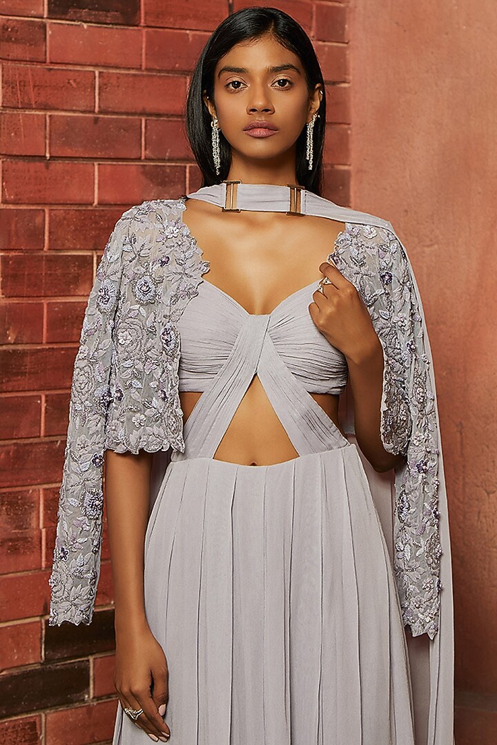 Lilac Embellished Kurta Set by SHLOKA KHIALANI at Pernia's Pop Up Shop