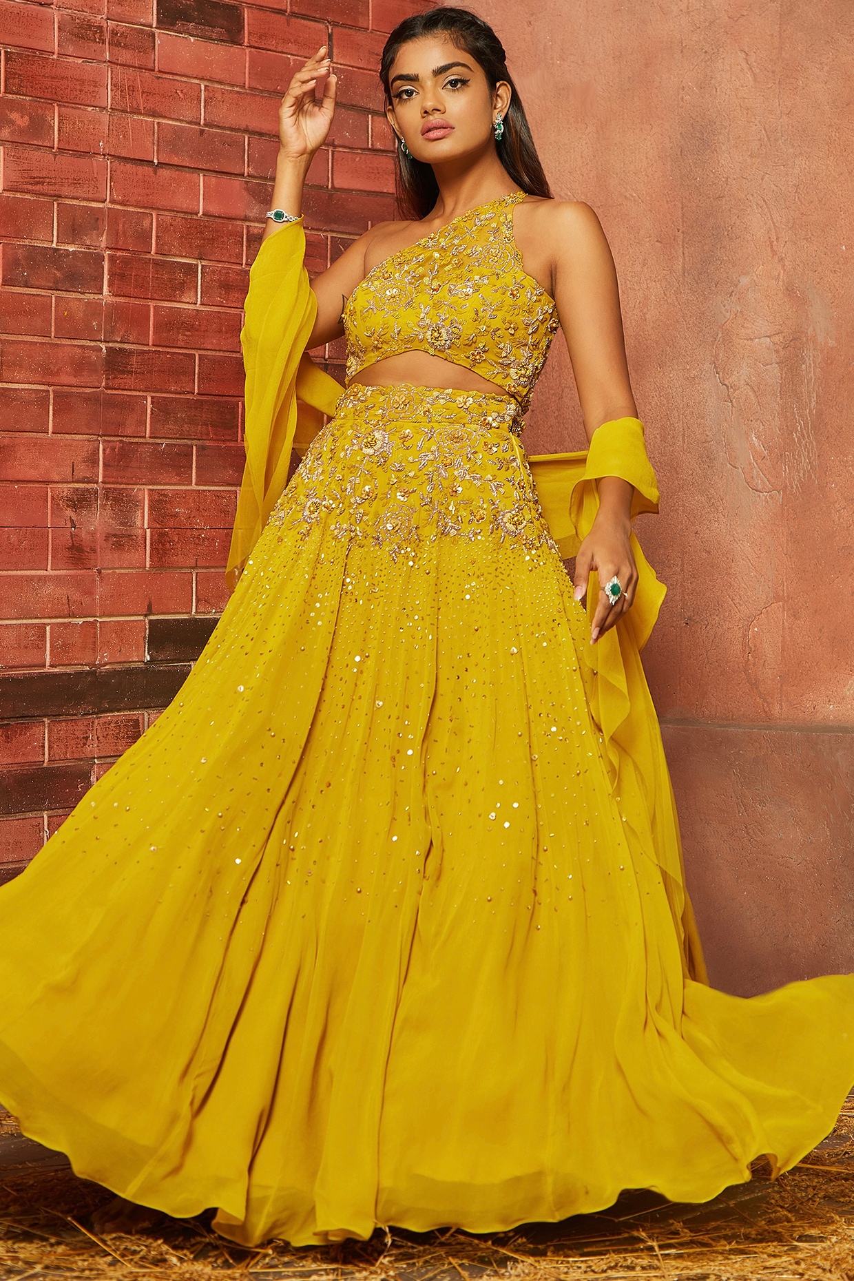 Mesmerizing Yellow/Peach Designer Lehenga Choli – Palkhi Fashion