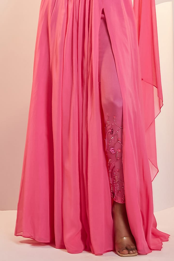 Hot Pink Embellished Kurta Set by SHLOKA KHIALANI at Pernia's Pop Up Shop