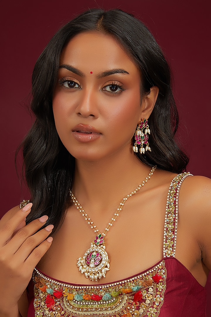 Gold Plated Jadau Kundan Polki Pendant Necklace Set by Shlok Jewels at Pernia's Pop Up Shop