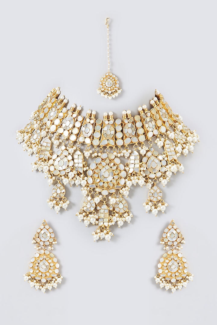 Gold Plated Kundan Polki & Mother Of Pearl Necklace Set by Shlok Jewels at Pernia's Pop Up Shop