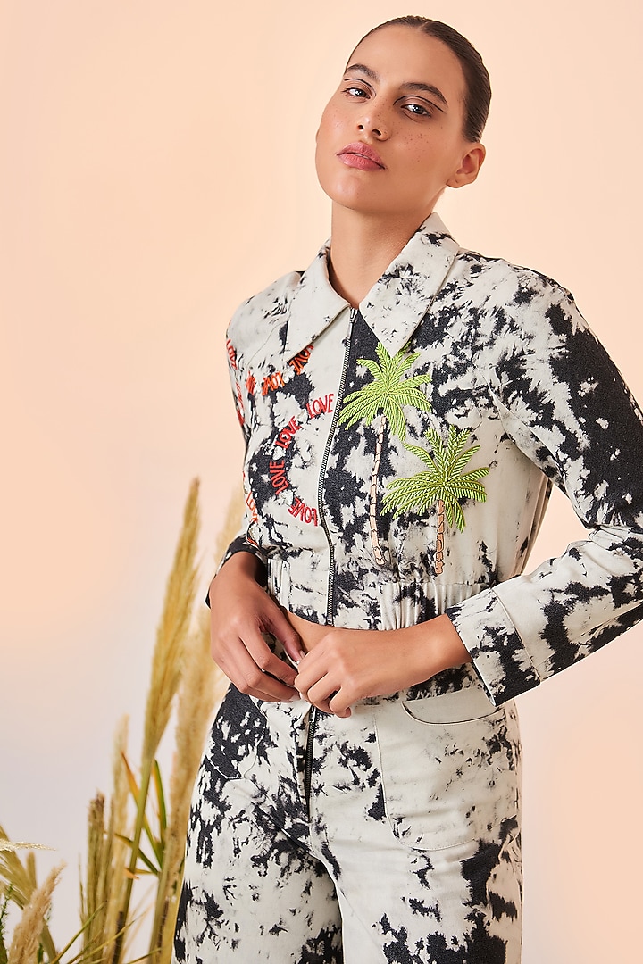 Grey Cloud Wash Embroidered Co-Ord Set by Shahin Mannan at Pernia's Pop Up Shop