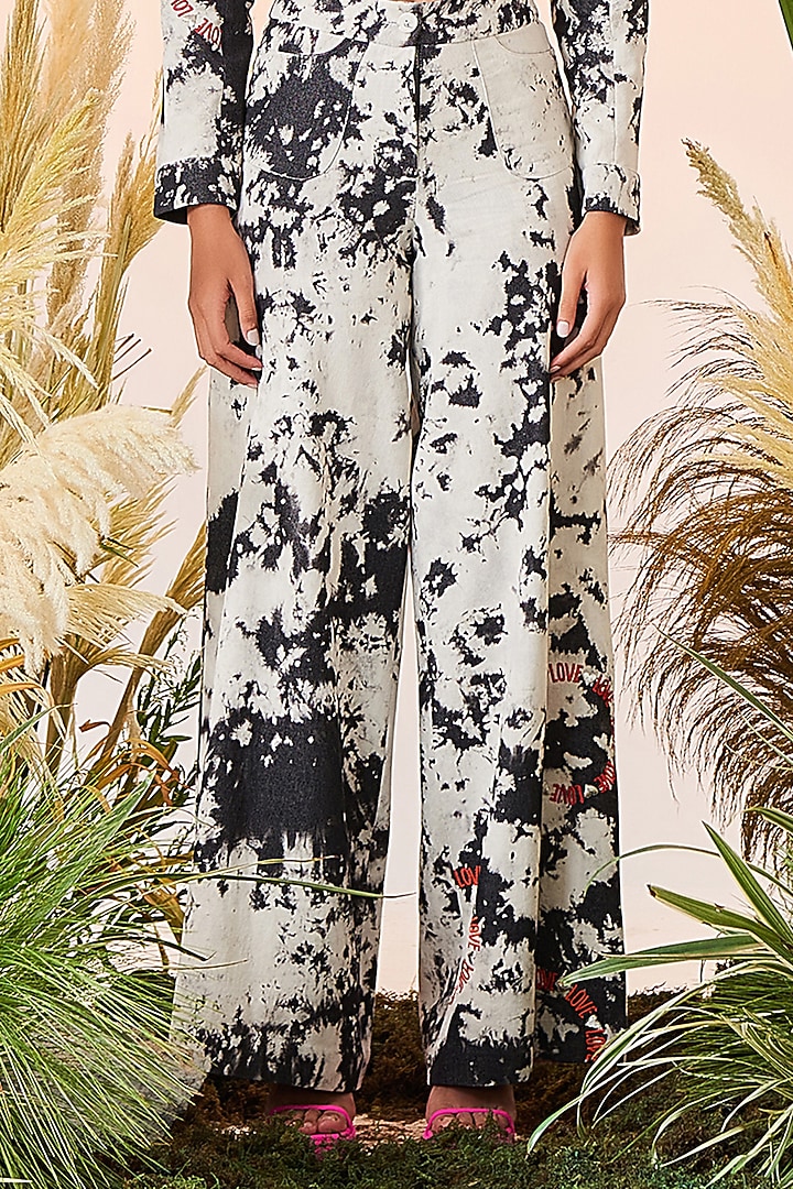Grey Cloud Wash Embroidered Co-Ord Set by Shahin Mannan at Pernia's Pop Up Shop