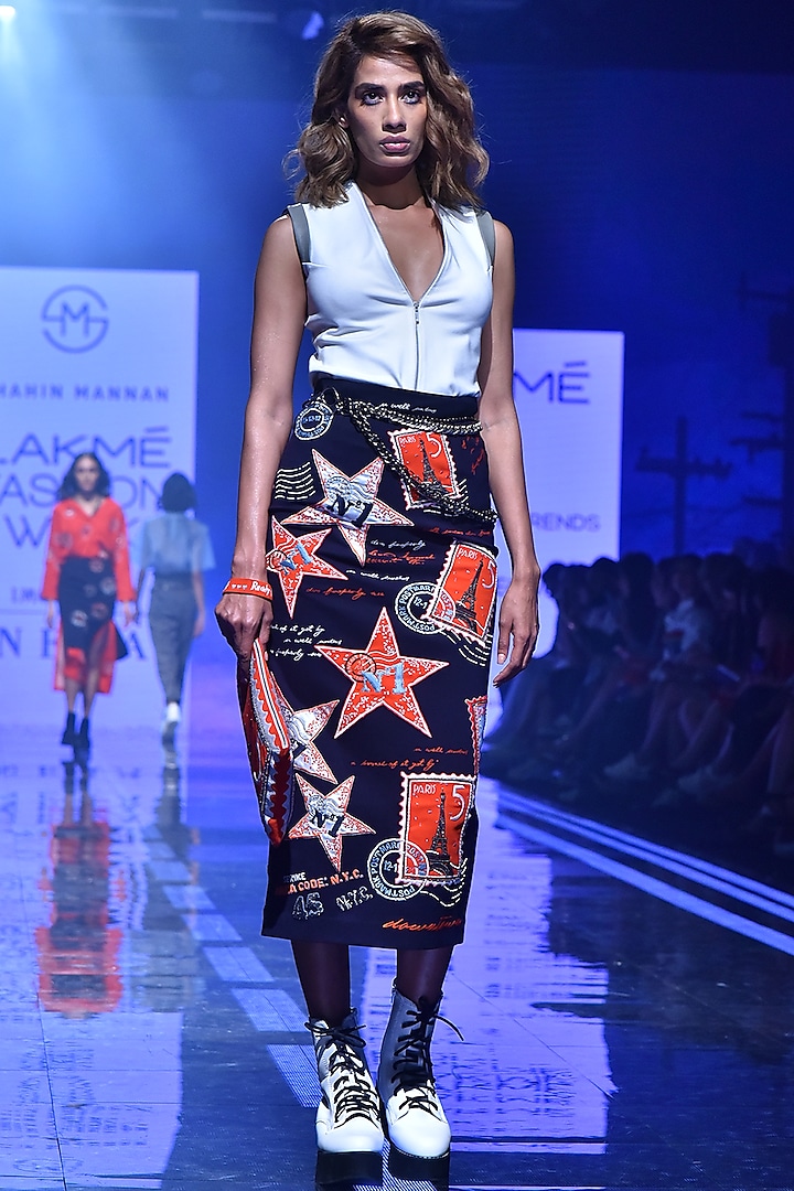 Navy Blue Pencil Skirt With Embroidery by Shahin Mannan