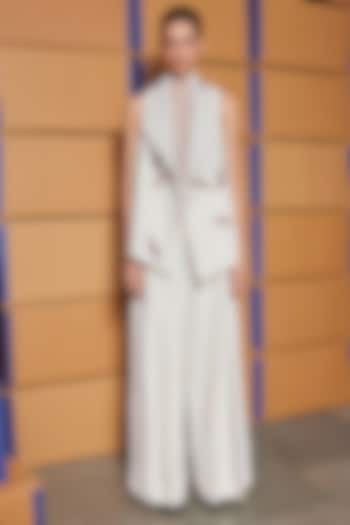 Ivory Silk Twill Pleated Pant by Shahin Mannan at Pernia's Pop Up Shop
