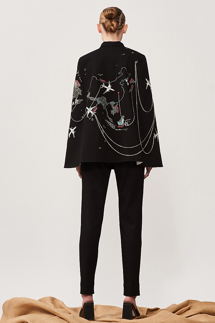Black Embroidered Cape Set by Shahin Mannan at Pernia's Pop Up Shop