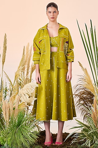 Bumblebee Embroidered Jacket Set by Shahin Mannan