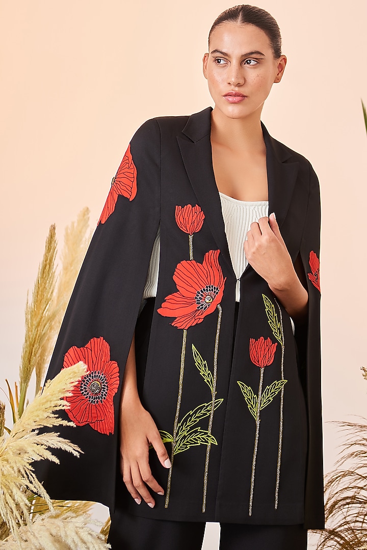 Black Embroidered Cape Set by Shahin Mannan at Pernia's Pop Up Shop