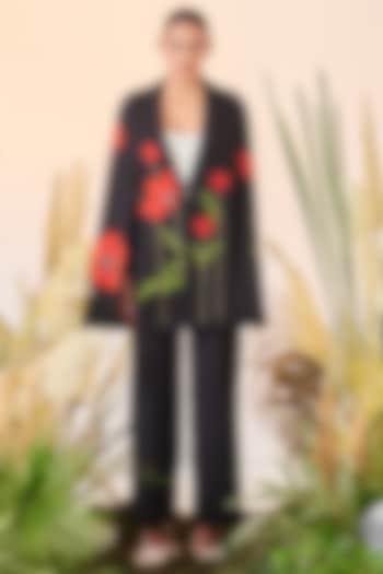 Black Embroidered Cape by Shahin Mannan at Pernia's Pop Up Shop