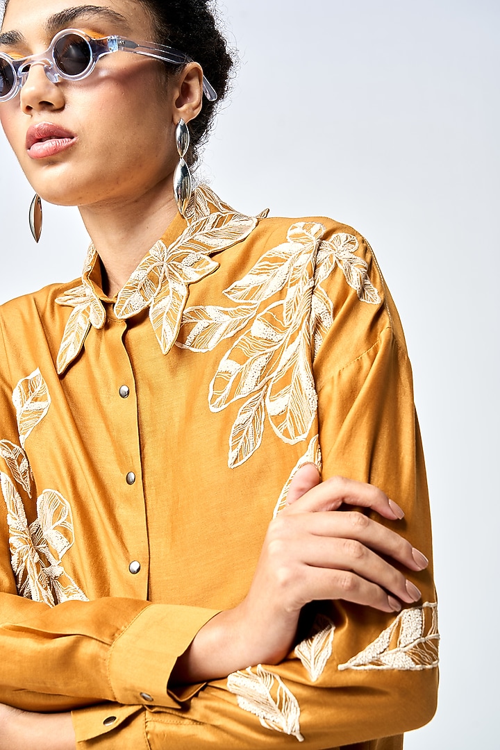 Gold Silk Chanderi Co-Ord Set by Shahin Mannan at Pernia's Pop Up Shop