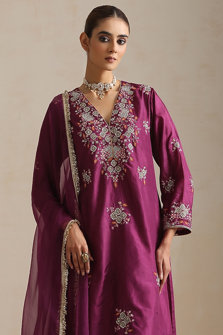 Purple Silk Thread Embroidered A-Line Kurta Set by Shikha Mehta at Pernia's Pop Up Shop