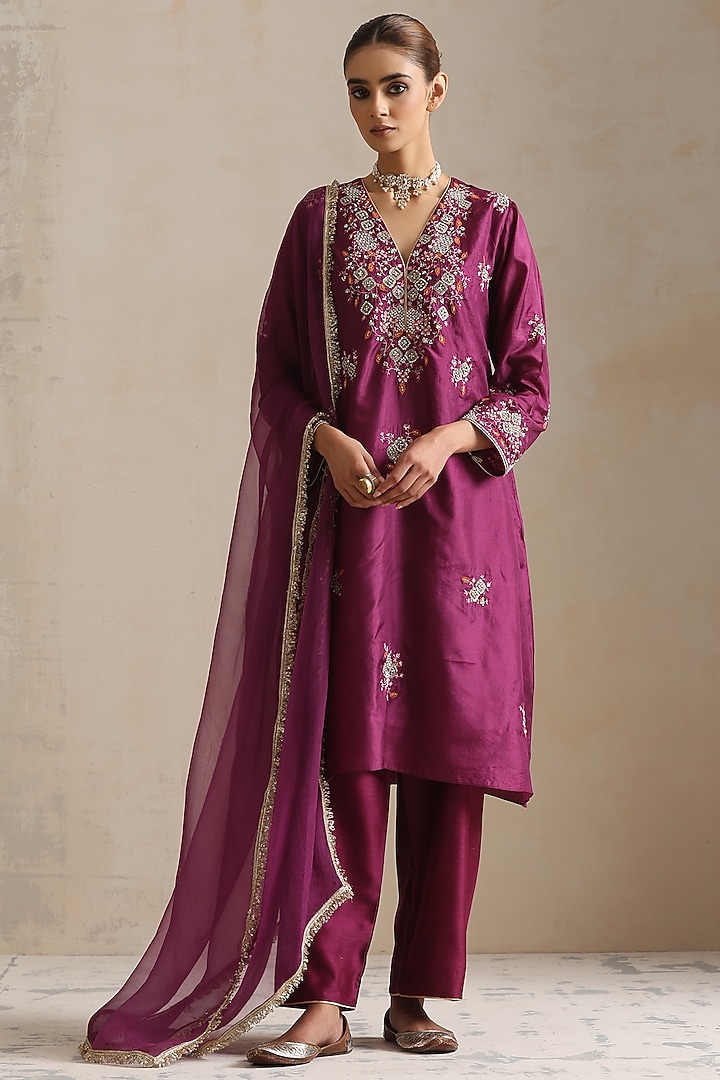 Purple Silk Thread Embroidered A-Line Kurta Set by Shikha Mehta at Pernia's Pop Up Shop