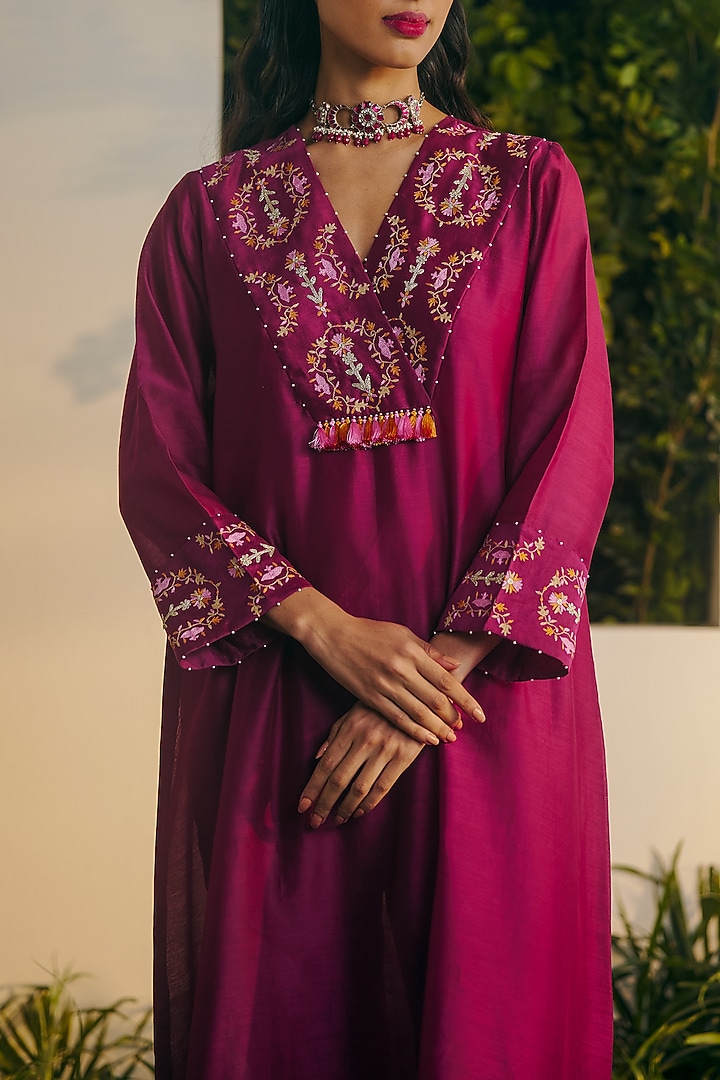Wine Silk Chanderi Thread Embroidered Kurta Set by Shikha Mehta at Pernia's Pop Up Shop