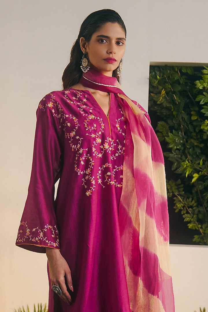 Wine Silk Chanderi Embroidered Kurta Set by Shikha Mehta at Pernia's Pop Up Shop