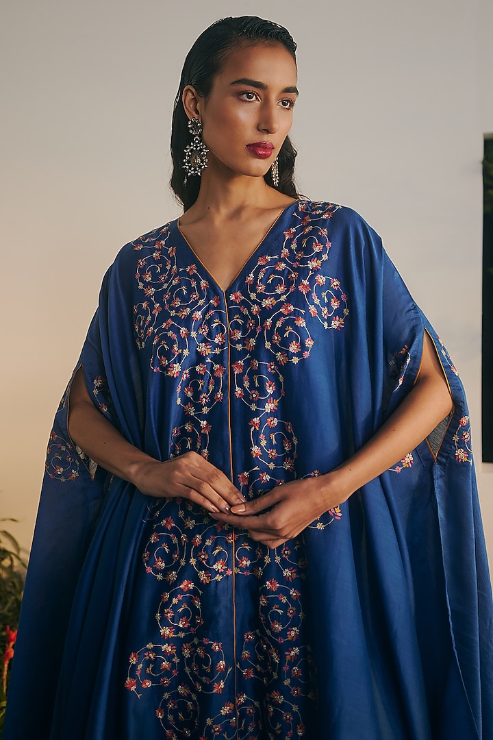 Cobalt Blue Silk Chanderi Embroidered Cape Set by Shikha Mehta at Pernia's Pop Up Shop