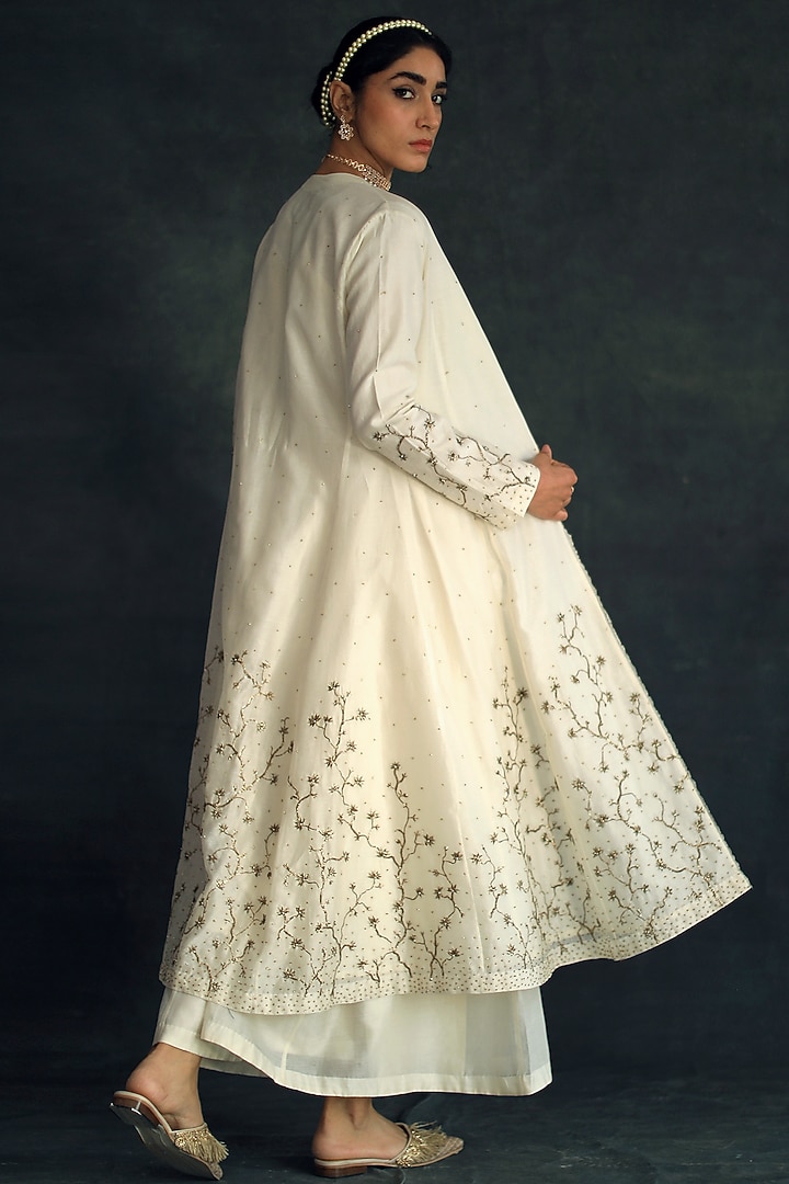 Ivory Embellished Jacket Set by Shikha Mehta at Pernia's Pop Up Shop