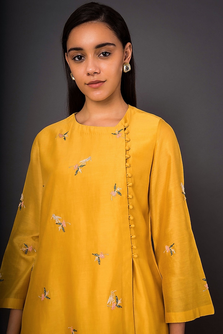 Mustard Yellow Embroidered Pants Set by Shikha Mehta at Pernia's Pop Up Shop