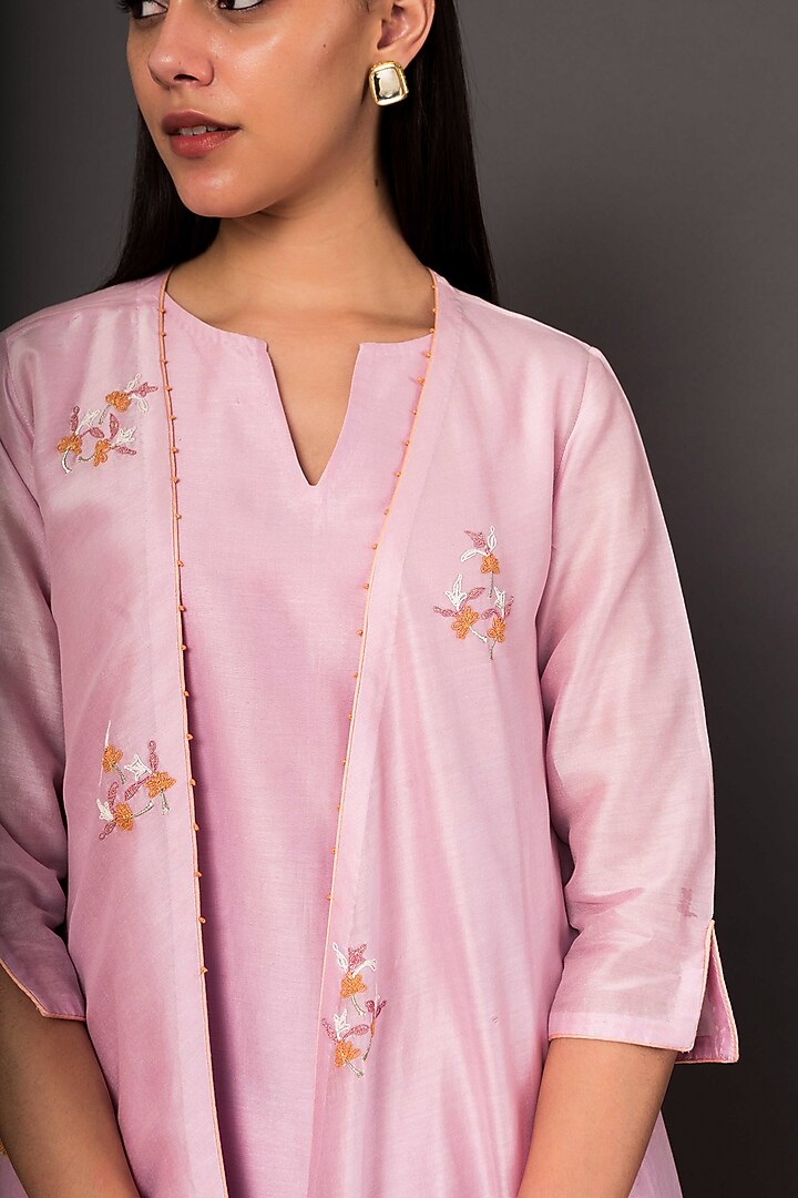Lilac Embroidered Asymmetric Jacket Set by Shikha Mehta at Pernia's Pop Up Shop