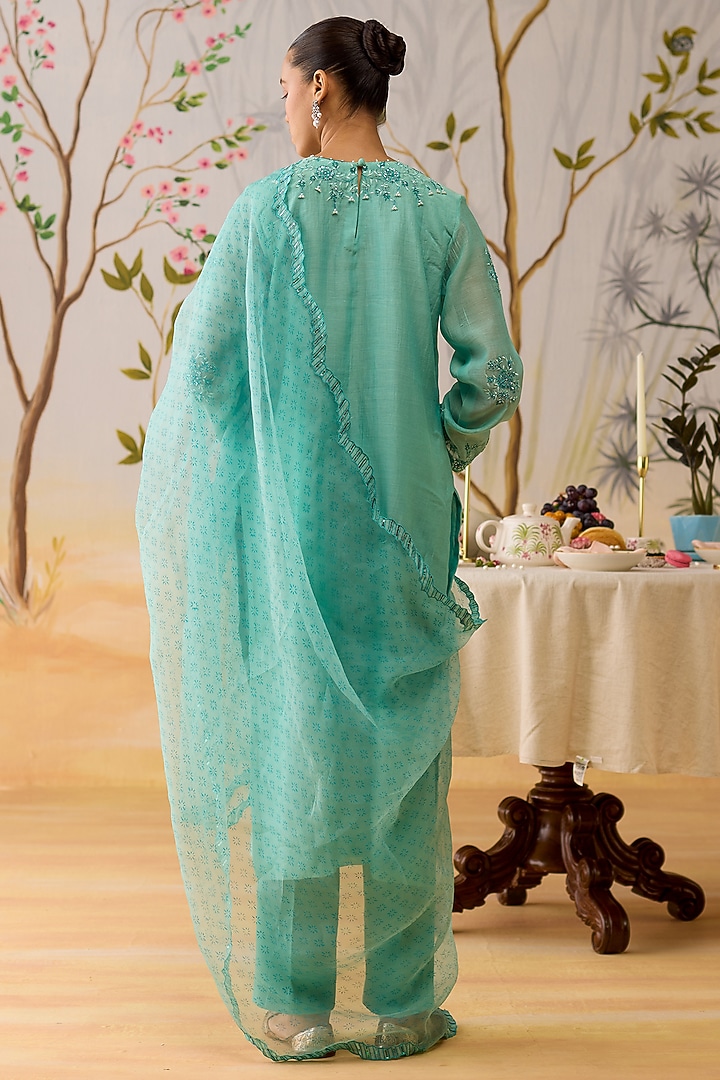 Aqua Blue Mul Chanderi Thread Hand Embroidered Kurta Set by Shikha Mehta at Pernia's Pop Up Shop