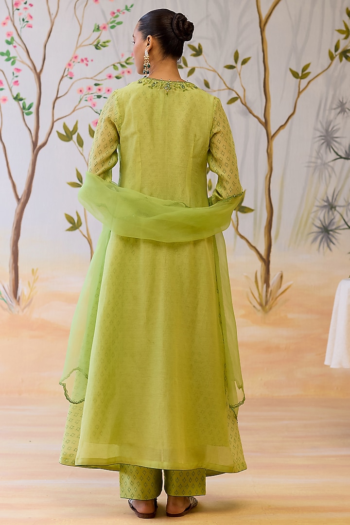 Green Mul Chanderi Hand Embroidered & Block Printed Kurta Set by Shikha Mehta at Pernia's Pop Up Shop