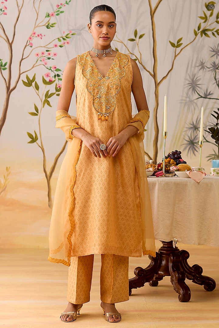 Yellow Silk Hand Embroidered & Block Printed Kurta Set by Shikha Mehta at Pernia's Pop Up Shop