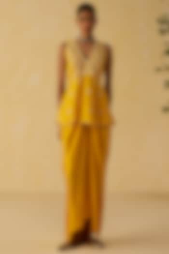 Yellow Silk Chanderi Embroidered Co-Ord Set by Shikha Mehta at Pernia's Pop Up Shop