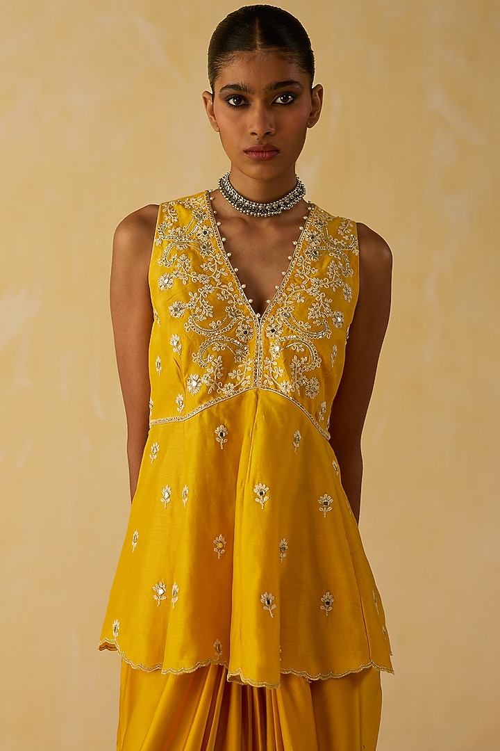 Yellow Silk Chanderi Embroidered Co-Ord Set by Shikha Mehta at Pernia's Pop Up Shop
