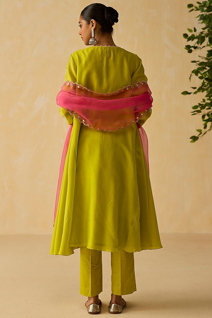 Lime Green Silk Chanderi Thread Embroidered Kurta Set by Shikha Mehta at Pernia's Pop Up Shop