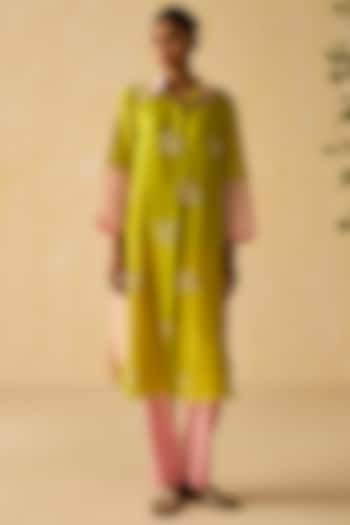 Lime Green Silk Chanderi Thread Embroidered Tunic Set by Shikha Mehta at Pernia's Pop Up Shop