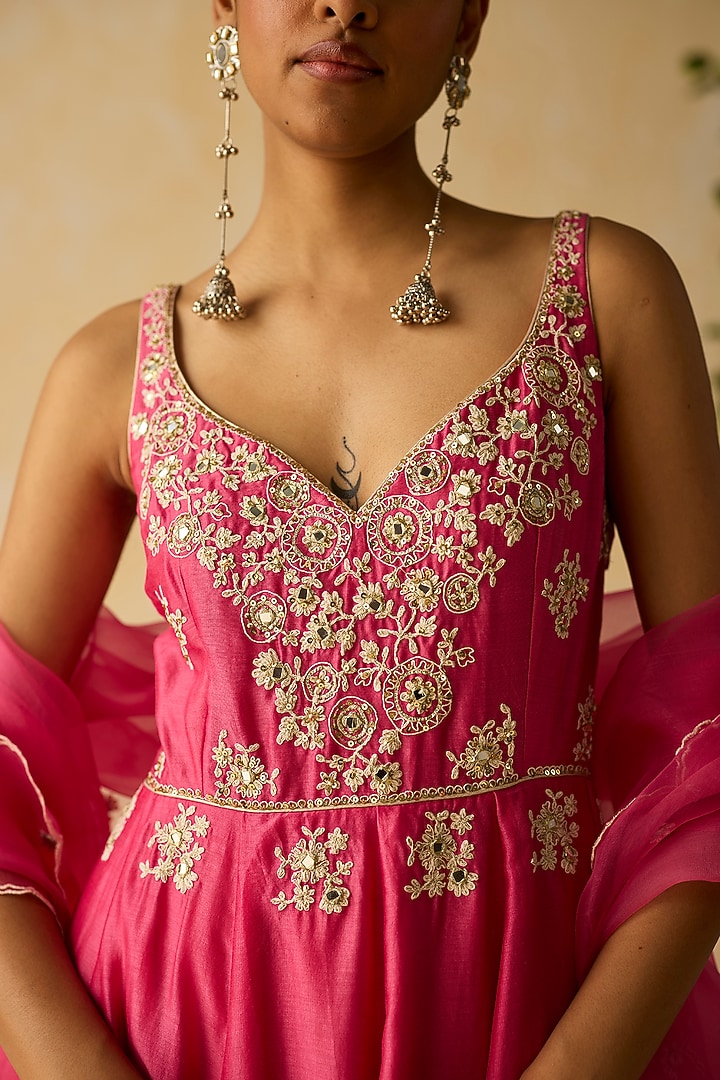 Pink Silk Chanderi Thread Embroidered Wedding Anarkali Set by Shikha Mehta at Pernia's Pop Up Shop