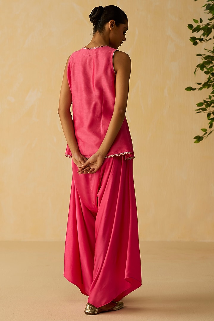 Pink Silk Chanderi Thread Embroidered Co-Ord Set by Shikha Mehta at Pernia's Pop Up Shop