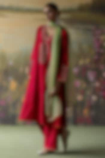 Scarlet Red Silk Chanderi Printed & Embroidered Kalidar Kurta Set by Shikha Mehta at Pernia's Pop Up Shop