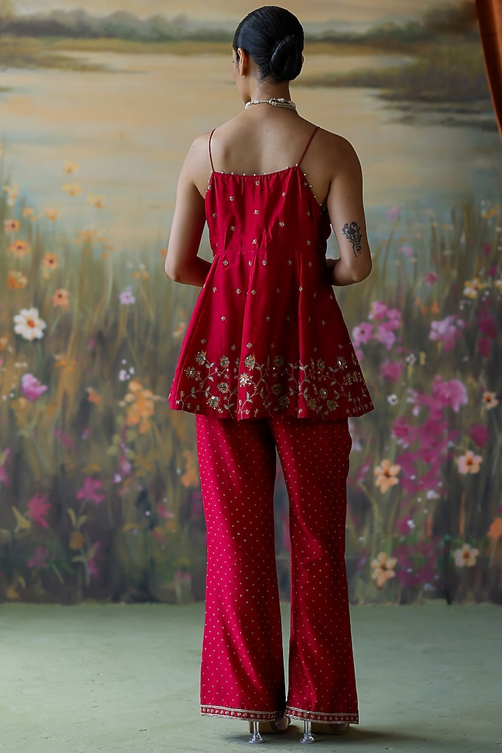 Scarlet Red Silk Chanderi Thread Hand Embroidered Co-Ord Set by Shikha Mehta at Pernia's Pop Up Shop