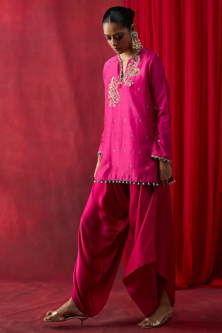 Pink Silk Chanderi Thread Hand Embroidered Co-Ord Set by Shikha Mehta at Pernia's Pop Up Shop