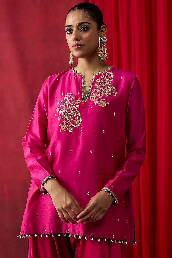 Pink Silk Chanderi Thread Hand Embroidered Co-Ord Set by Shikha Mehta at Pernia's Pop Up Shop