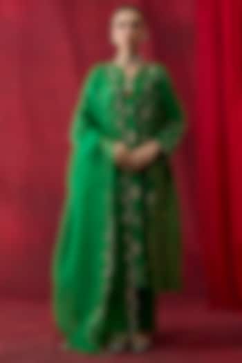 Green Silk Chanderi Printed & Embroidered Gathered Kurta Set by Shikha Mehta at Pernia's Pop Up Shop