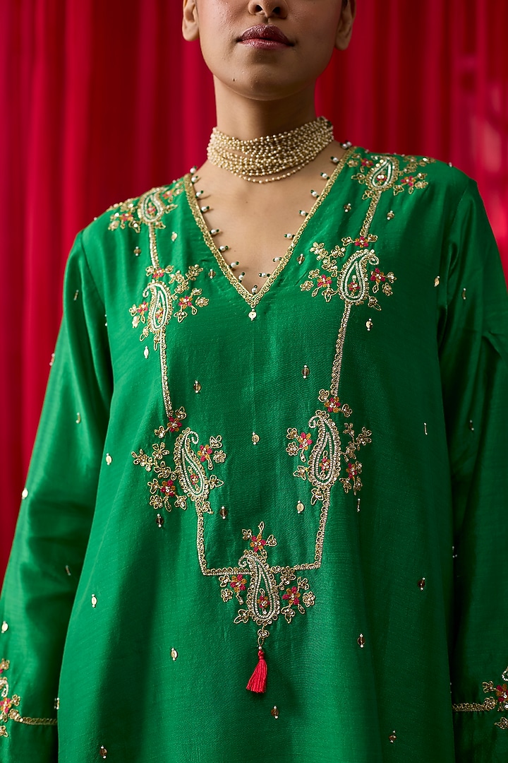 Green Silk Chanderi Embroidered Co-Ord Set by Shikha Mehta at Pernia's Pop Up Shop