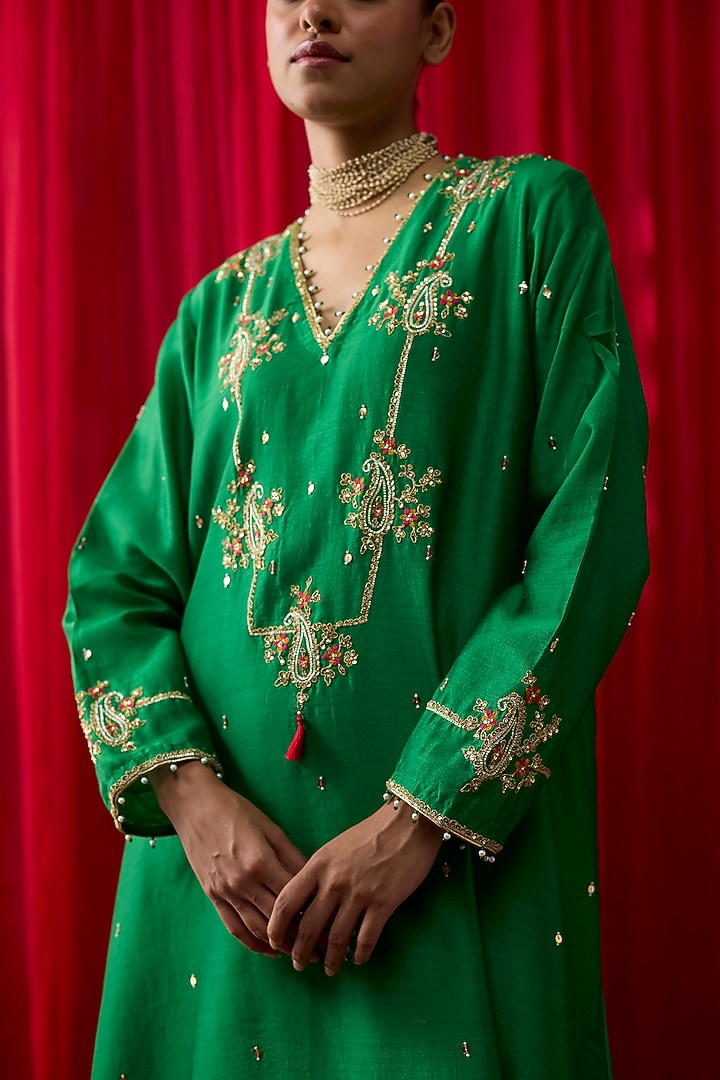 Green Silk Chanderi Embroidered Co-Ord Set by Shikha Mehta at Pernia's Pop Up Shop