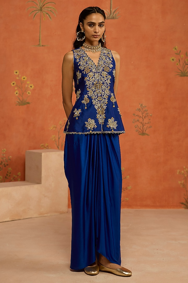 Black Silk Chanderi Dori Embroidered Jacket Set by Shikha Mehta at Pernia's Pop Up Shop