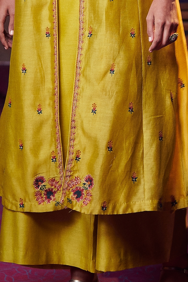 Lime Yellow Thread Embroidered Jacket Set by Shikha Mehta at Pernia's Pop Up Shop