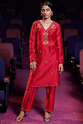 Berry Red Embroidered Kurta Set by Shikha Mehta