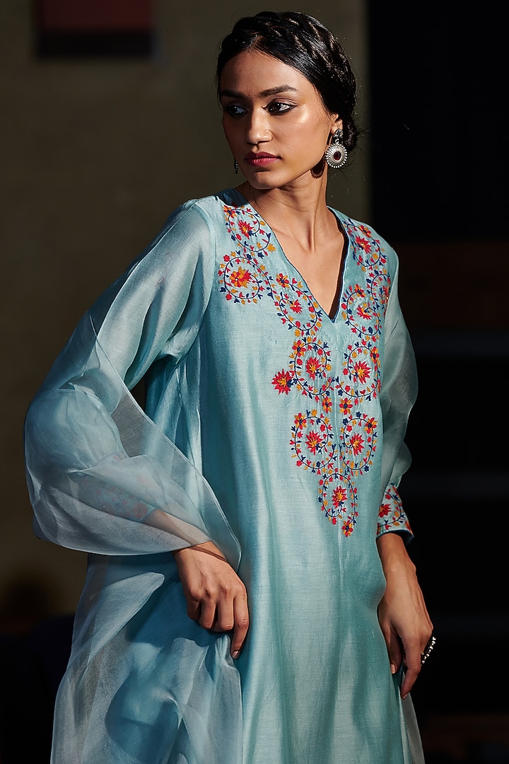 Powder Blue Embroidered Kurta Set by Shikha Mehta at Pernia's Pop Up Shop