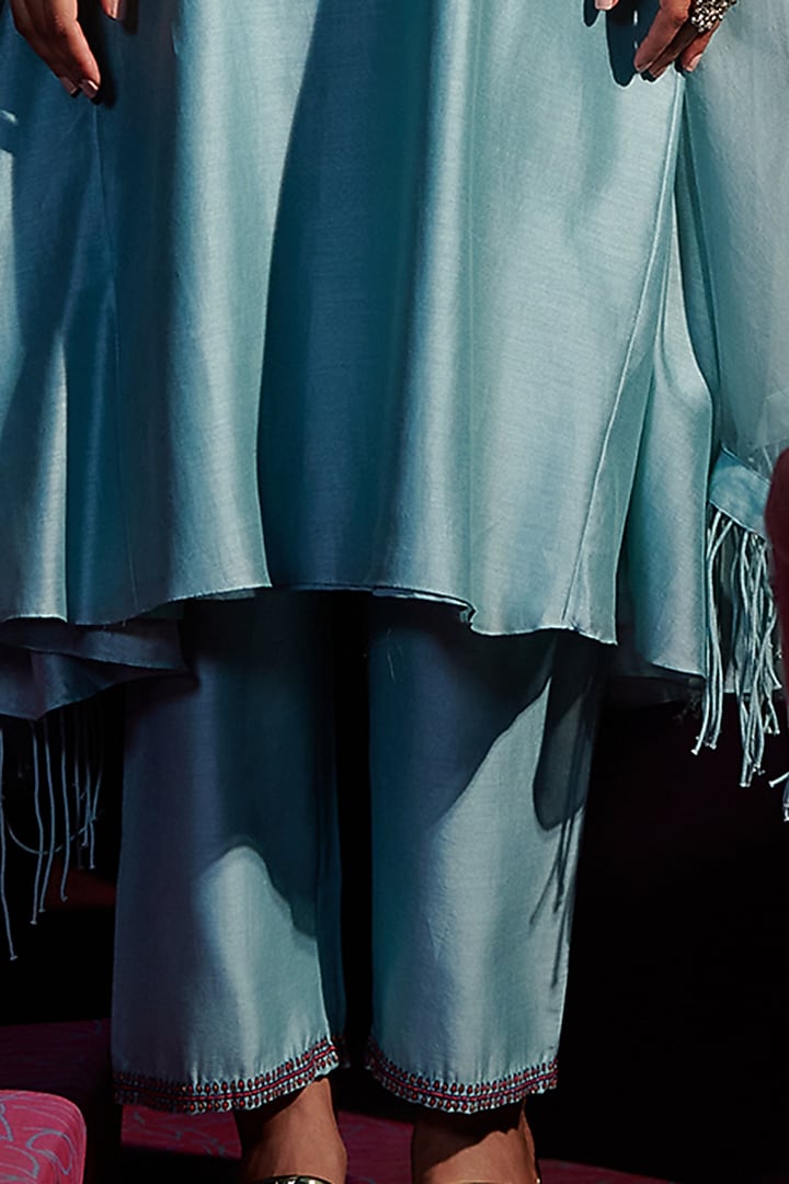 Powder Blue Embroidered Kurta Set by Shikha Mehta at Pernia's Pop Up Shop