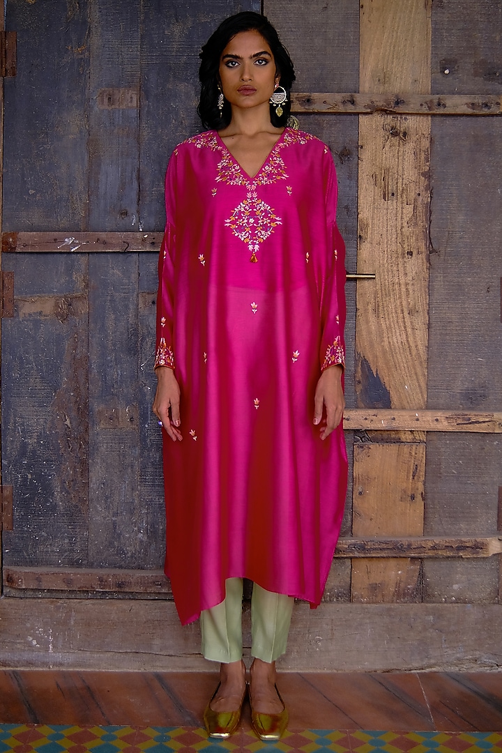 Fuschia Embroidered Kaftan Set by Shikha Mehta