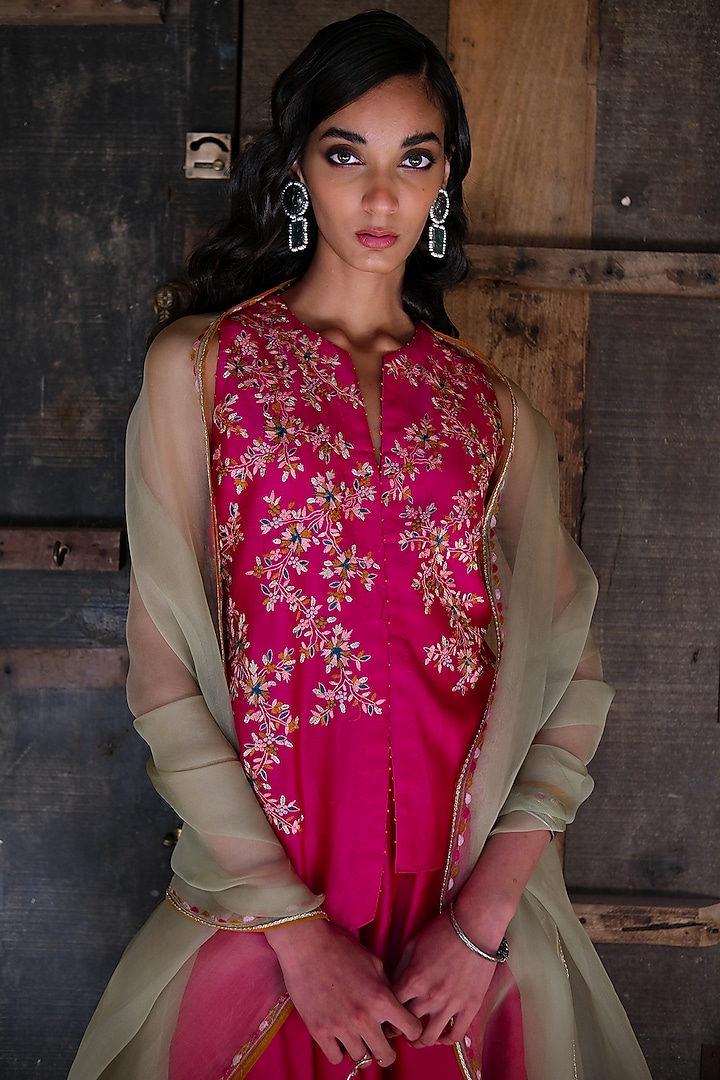 Fuschia Embroidered Jacket Set by Shikha Mehta at Pernia's Pop Up Shop