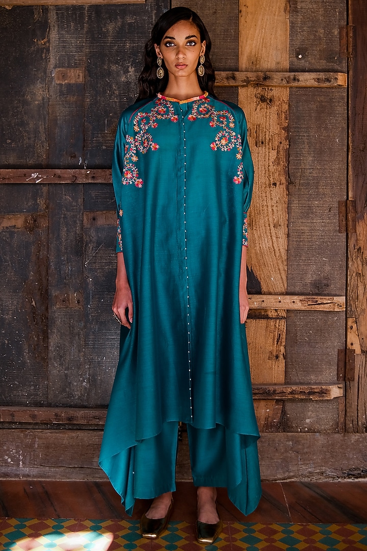 Teal Embroidered Tunic Set by Shikha Mehta at Pernia's Pop Up Shop