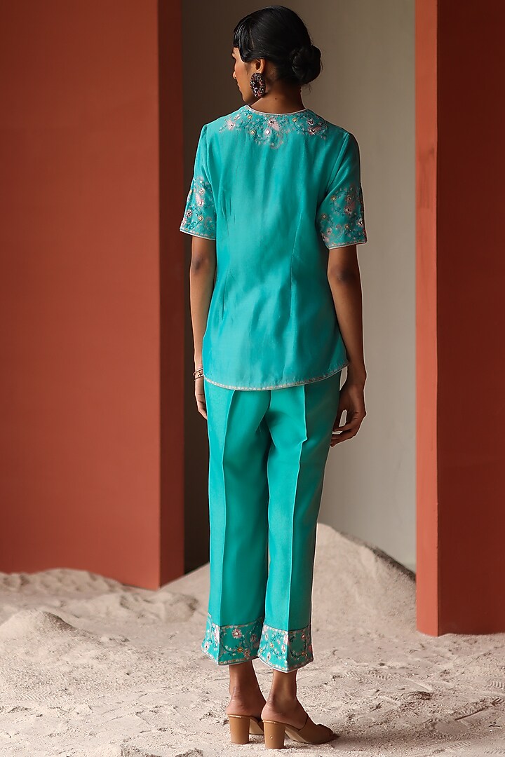 Turquoise Silk Chanderi Thread Embroidered Co-Ord Set by Shikha Mehta at Pernia's Pop Up Shop