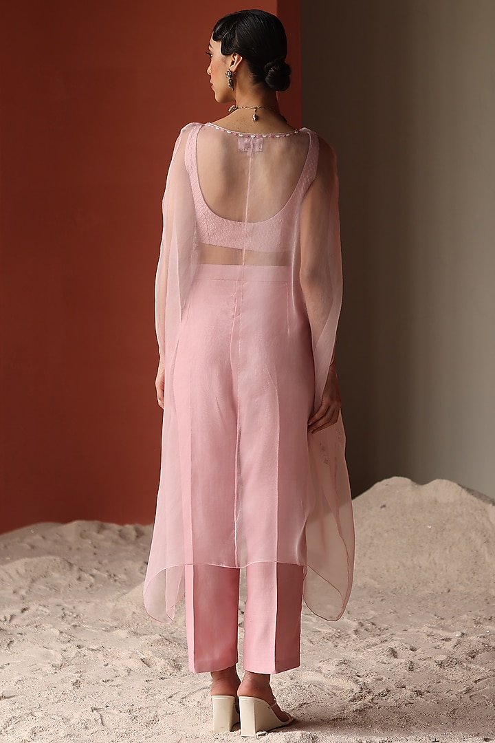 Lilac Silk Chanderi Thread Embroidered Cape Set by Shikha Mehta at Pernia's Pop Up Shop