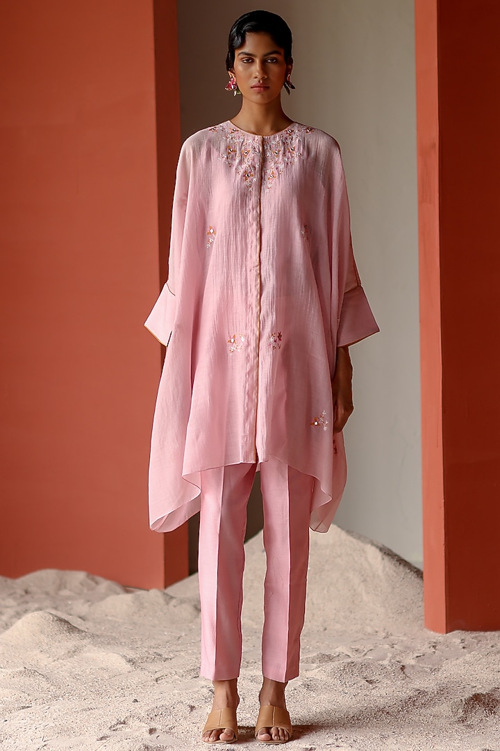 Lilac Silk Chanderi Thread Embroidered Co-Ord Set by Shikha Mehta at Pernia's Pop Up Shop